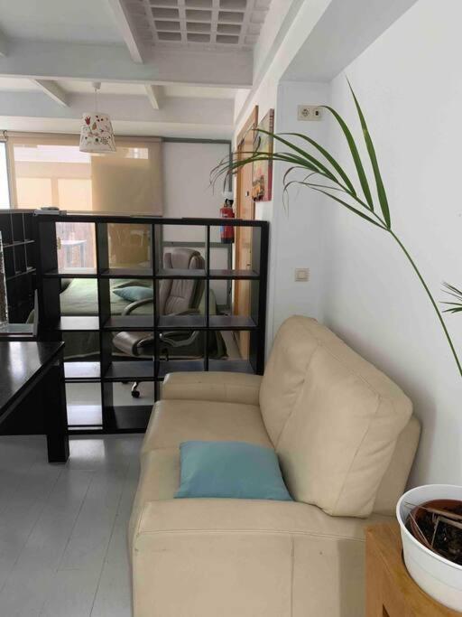 Studio-Loft Con Terraza Madrid Exterior photo